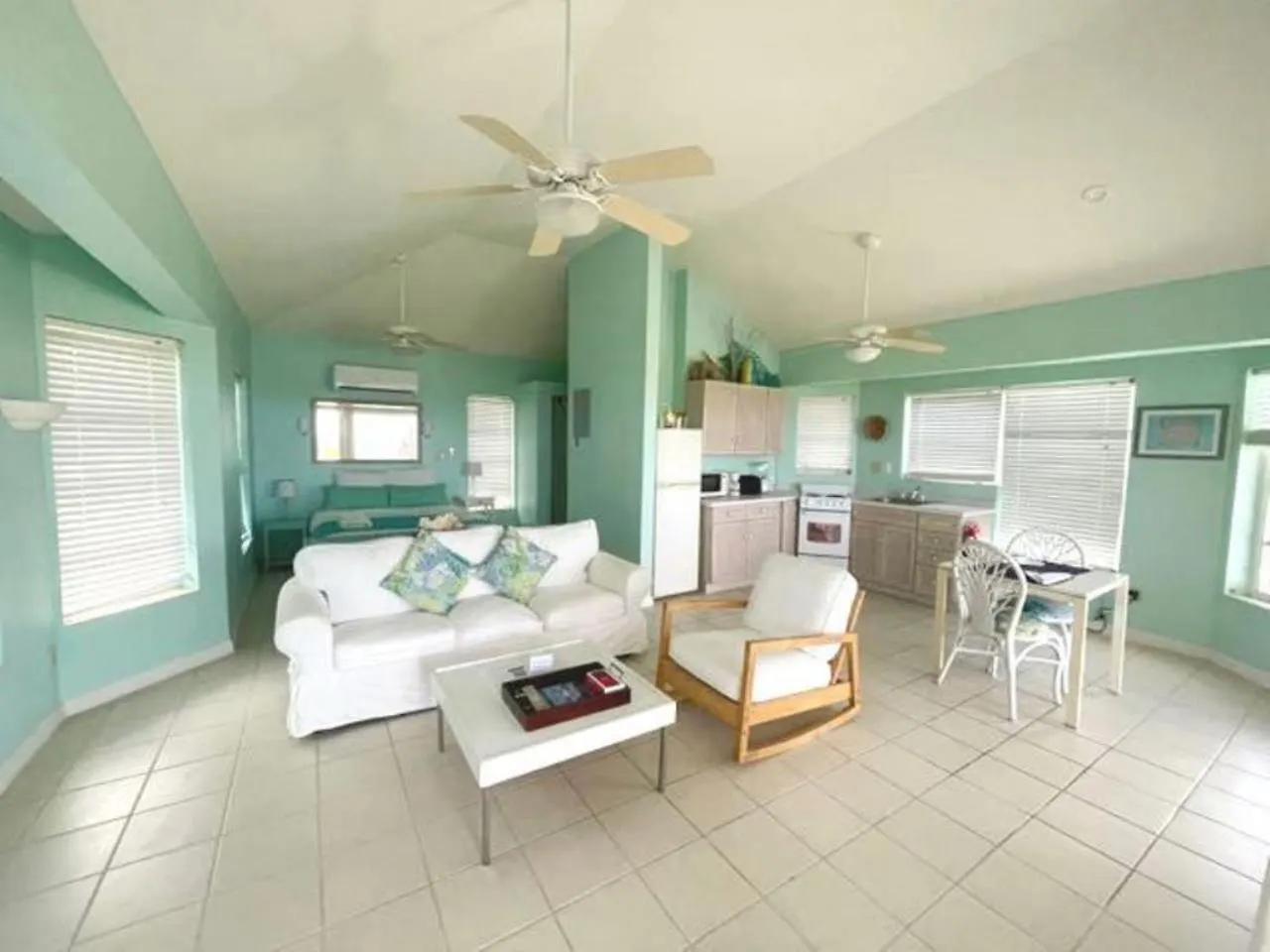 Dragon Cay Resort Mudjin Harbour MDS